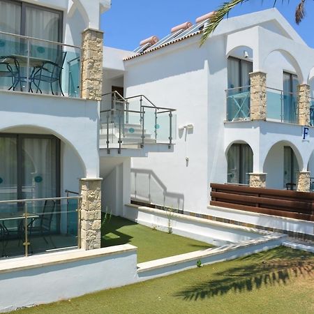 Latchi Escape Hotel And Suites Polis 外观 照片
