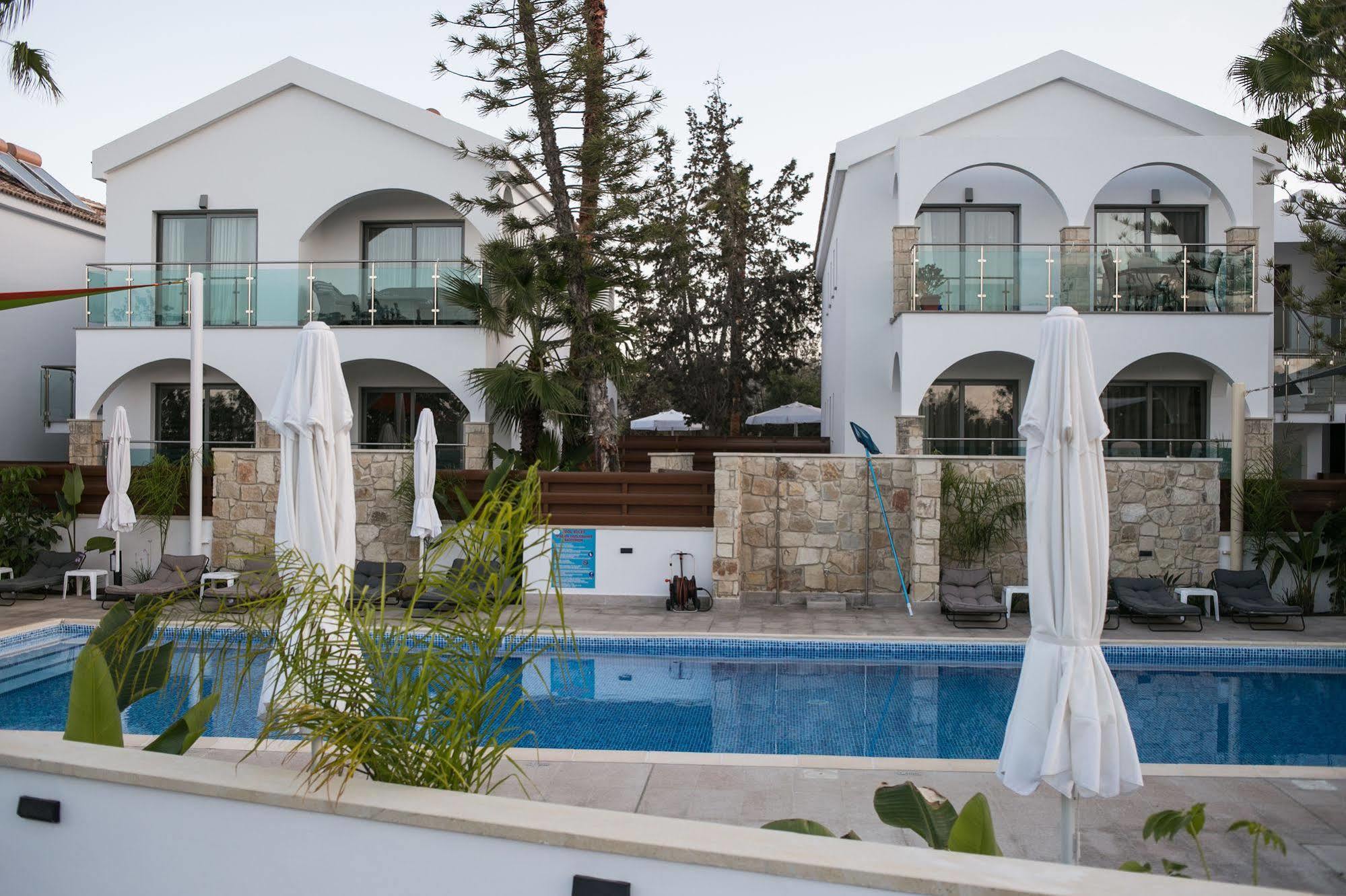 Latchi Escape Hotel And Suites Polis 外观 照片